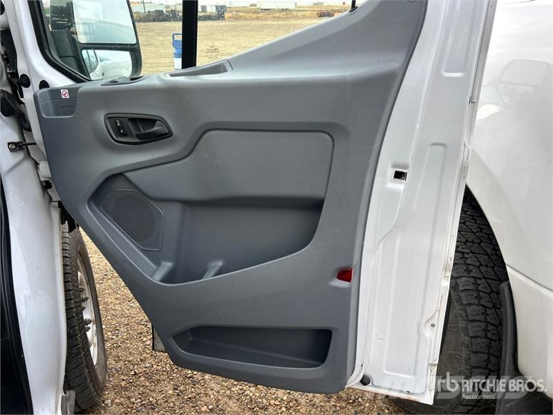 Ford Transit 350 4x2 Refrigerated Truck Kravas automašīnas - refrižeratori