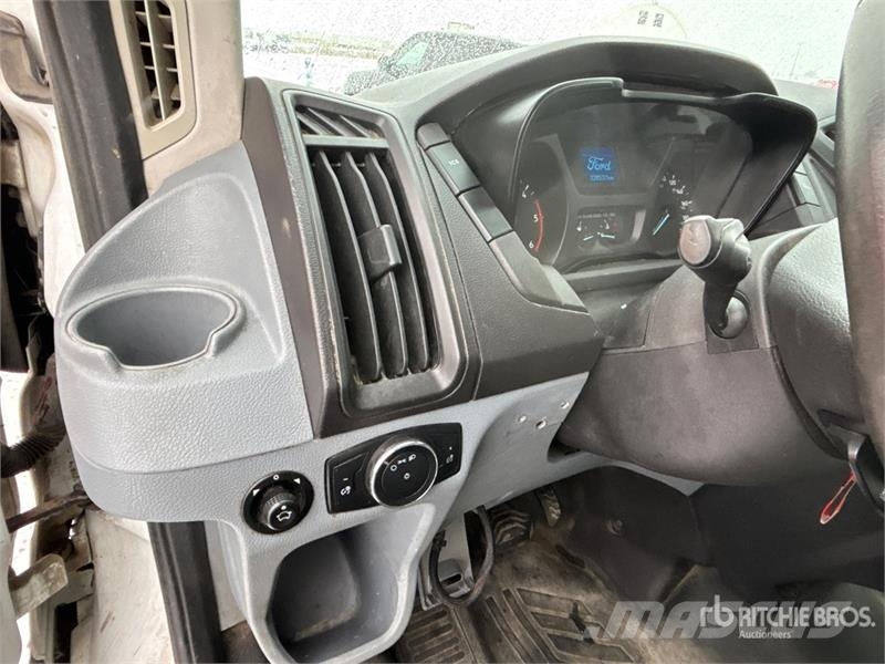 Ford Transit 350 4x2 Van Truck Sanduk kamioni