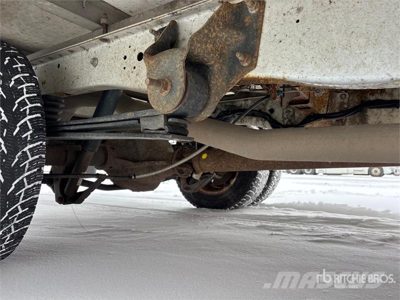 Ford Transit 350 4x2 Van Truck Sanduk kamioni