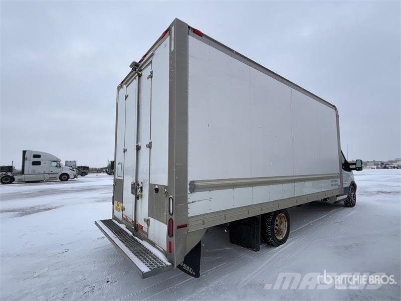 Ford Transit 350 4x2 Van Truck Sanduk kamioni