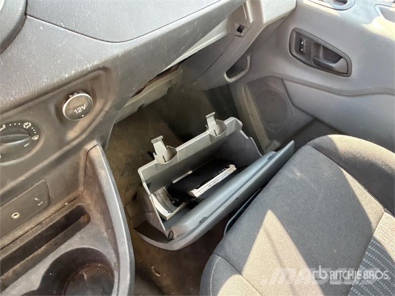 Ford Transit 350 Cargo Van Ванове за доставки