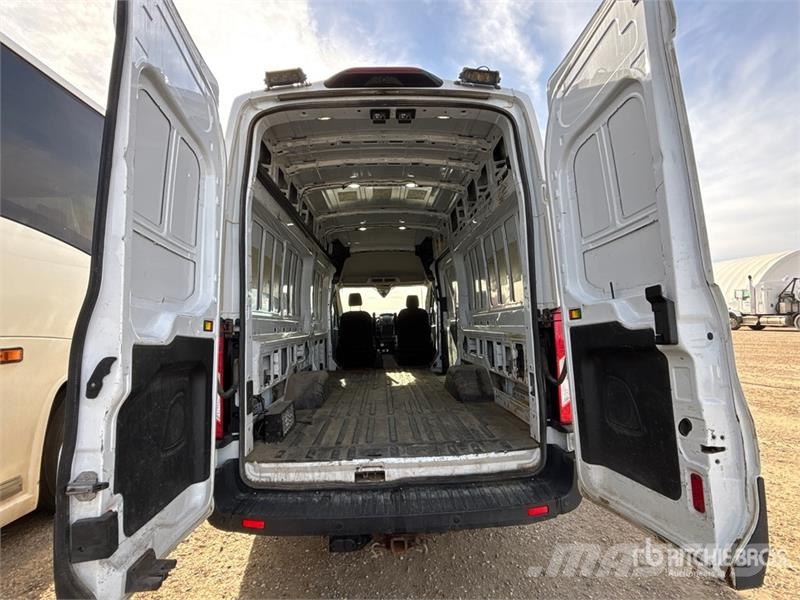 Ford Transit 350 Cargo Van Dostavna vozila / kombiji