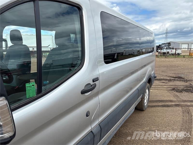 Ford Transit 350 XLT 11 Passenger Van Panel vans