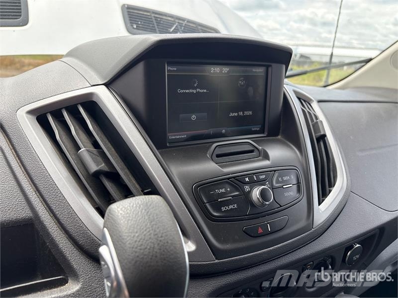 Ford Transit 350 XLT 11 Passenger Van Panel vans
