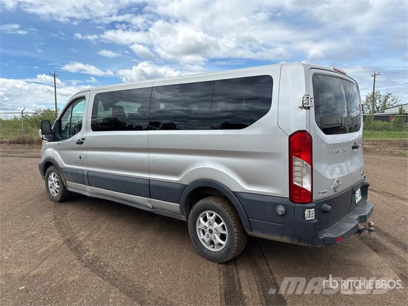 Ford Transit 350 XLT 11 Passenger Van Panel vans