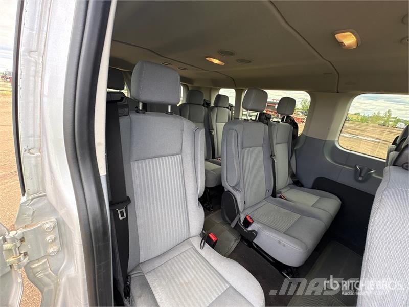 Ford Transit 350 XLT 11 Passenger Van Panel vans