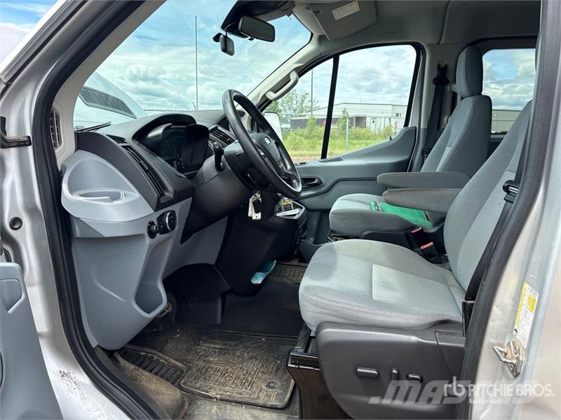 Ford Transit 350 XLT 11 Passenger Van Panel vans