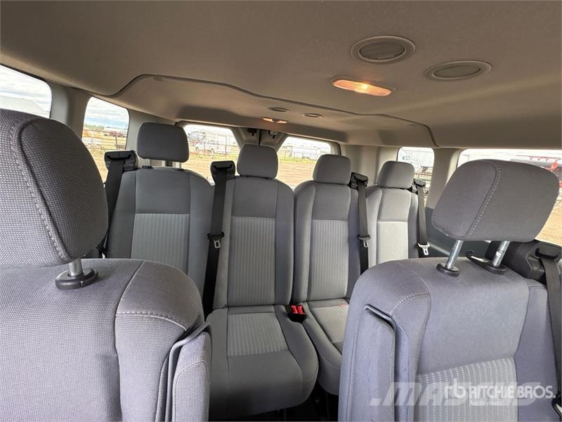 Ford Transit 350 XLT 11 Passenger Van Panel vans