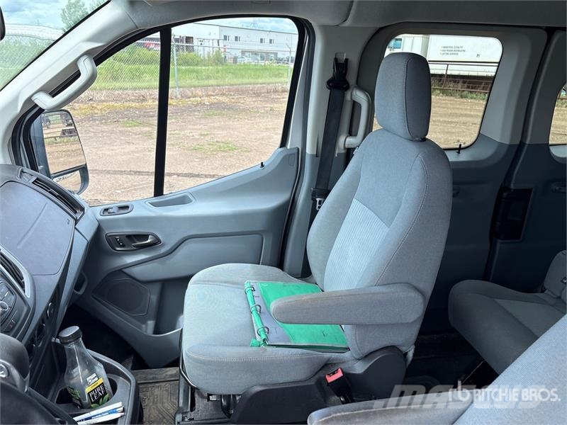 Ford Transit 350 XLT 11 Passenger Van Panel vans