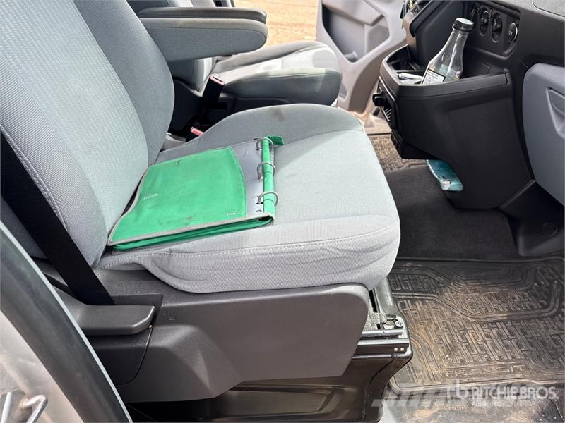 Ford Transit 350 XLT 11 Passenger Van Panel vans