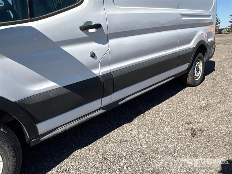 Ford Transit Connect Transporterek