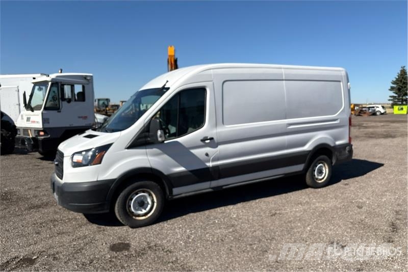 Ford Transit Connect Transporterek