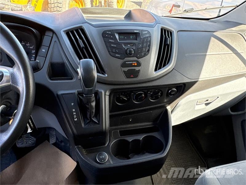 Ford Transit Connect Transporterek