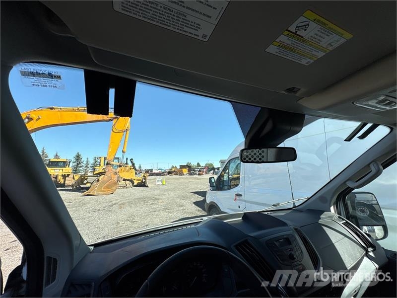 Ford Transit Connect Transporterek