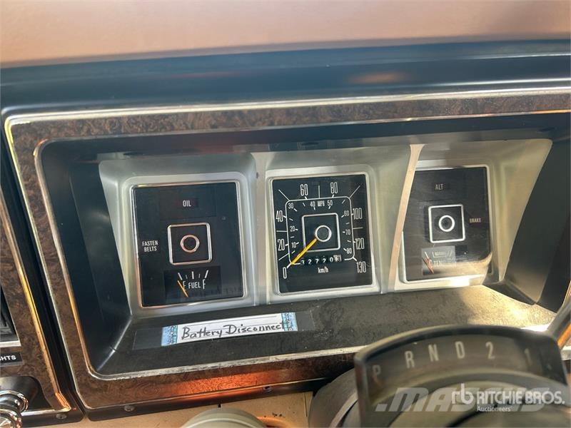 Ford Travelaire Motor Home المنازل المتنقلة والكرافانات