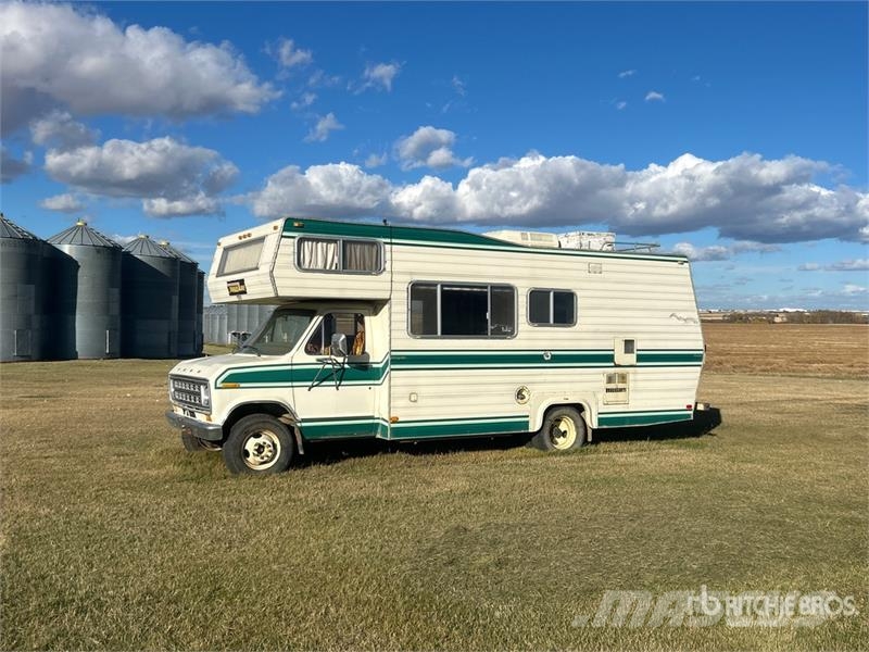 Ford Travelaire Motor Home Bobil og campingvogn