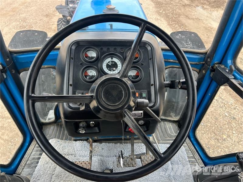 Ford TW-15 4WD Tractor Трактора