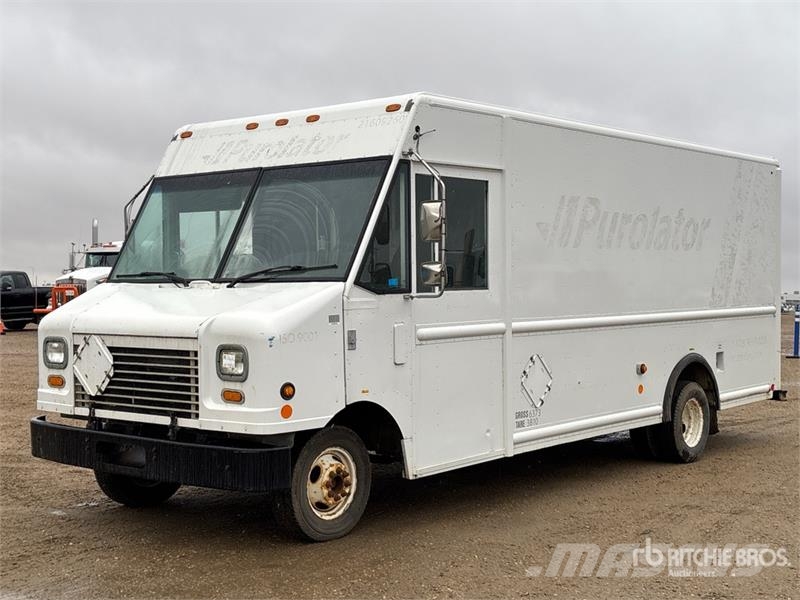 Ford Utilimaster 4x2 Step Van Dobozos