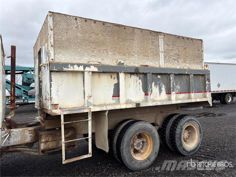 Ford Y800 6x4 T/A Dump Truck Savivarčių priekabų vilkikai
