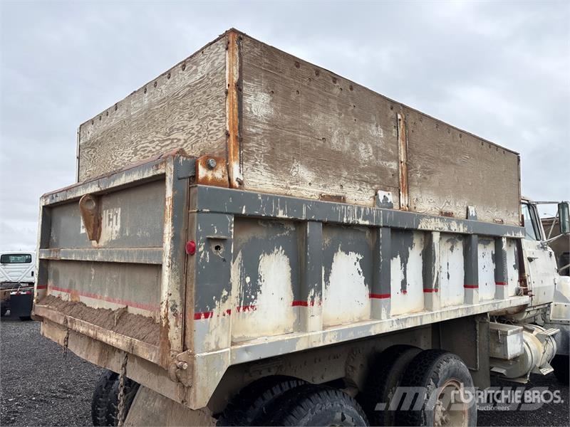Ford Y800 6x4 T/A Dump Truck Savivarčių priekabų vilkikai