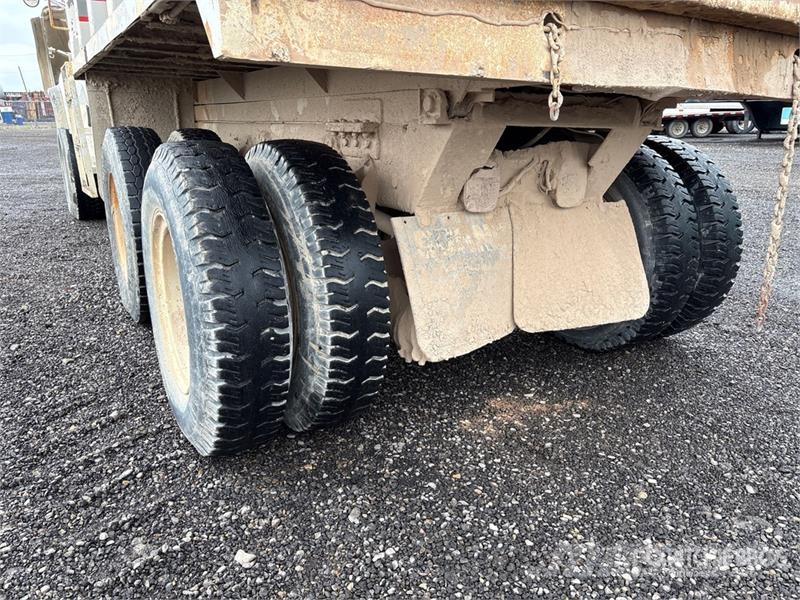 Ford Y800 6x4 T/A Dump Truck Savivarčių priekabų vilkikai