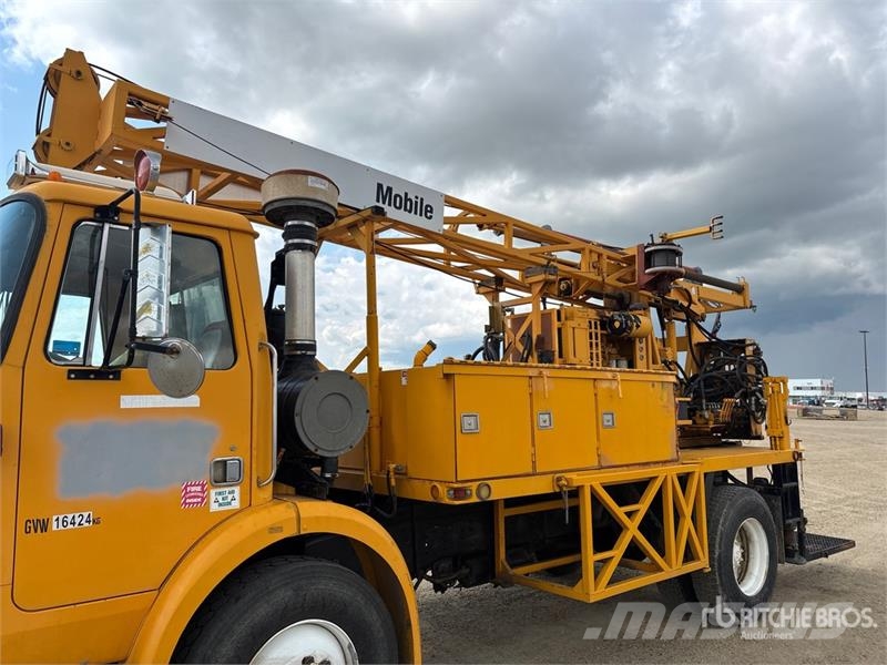 Foremost B57 Mobile on Volvo White 4x2 Drill Truc Camiões de sonda de perfuração móvel