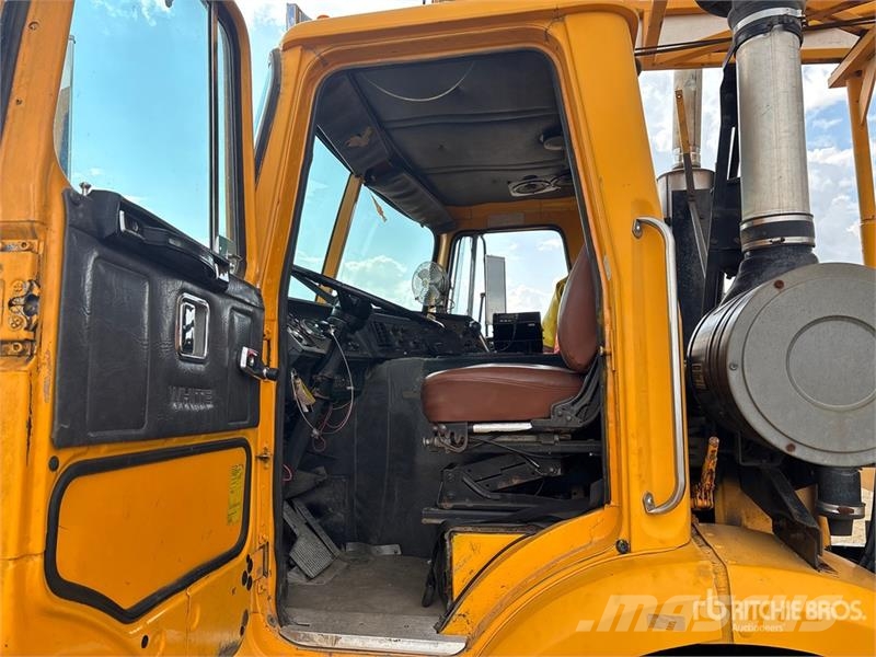 Foremost B57 Mobile on Volvo White 4x2 Drill Truc Camiões de sonda de perfuração móvel