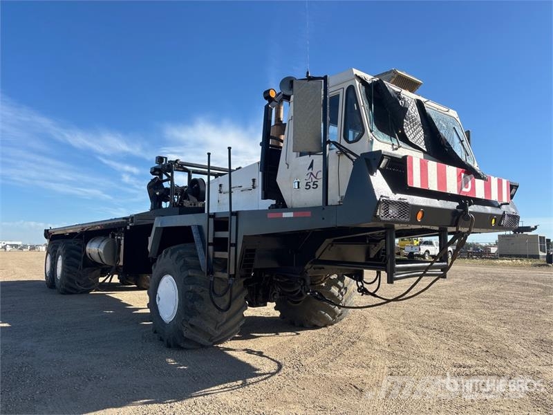 Foremost Commander 6x6 Bed Truck Camiones plataforma
