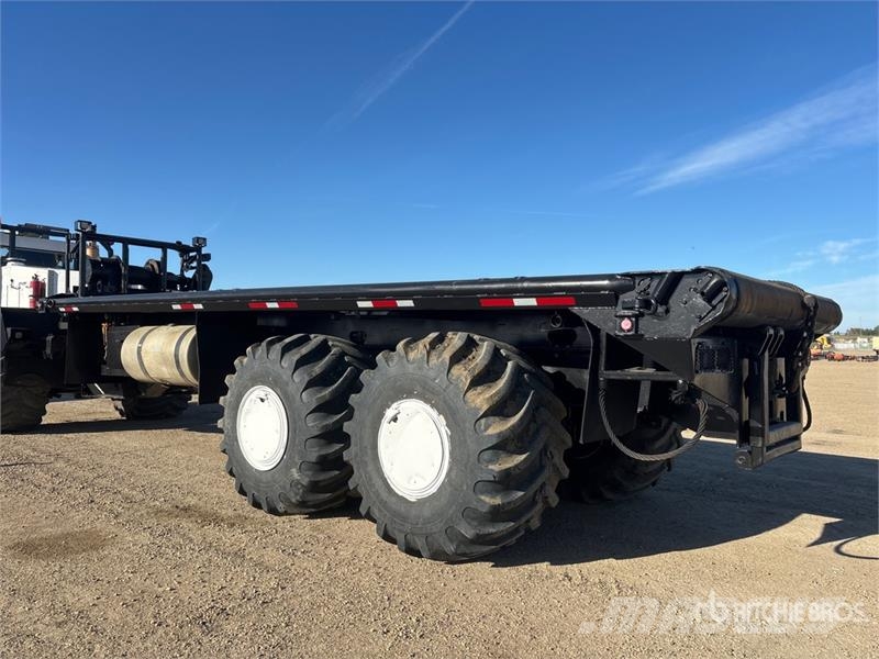 Foremost Commander 6x6 Bed Truck Camiones plataforma