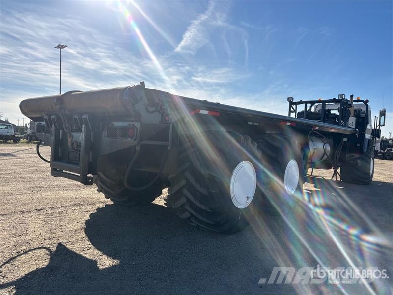 Foremost Commander 6x6 Bed Truck Camiones plataforma