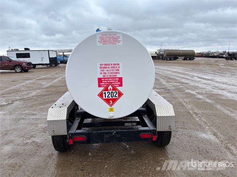  Foremost T/A Fuel Trailer Remorque citerne