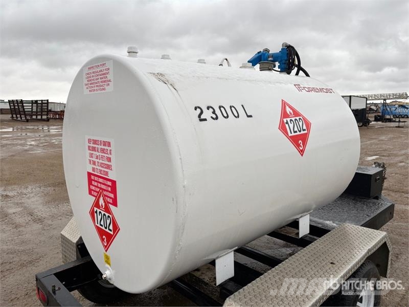  Foremost T/A Fuel Trailer Remorque citerne