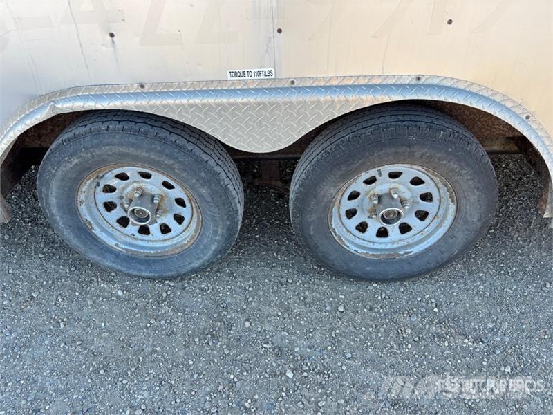 Forest River 14 ft T/A Enclosed Trailer Прицепы-фургоны