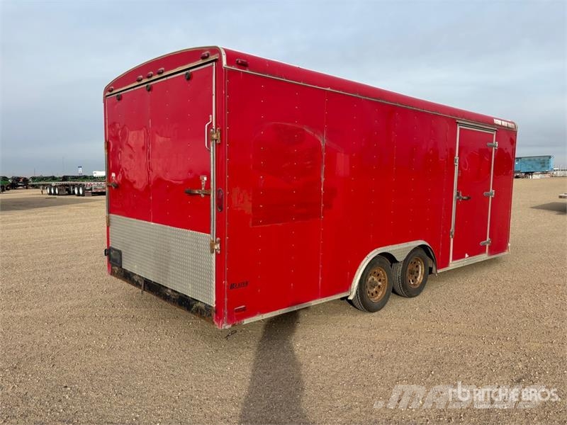 Forest River 20 ft T/A Drive In & Out Snowmobile Enclosed Trail Kapali kasa treylerler