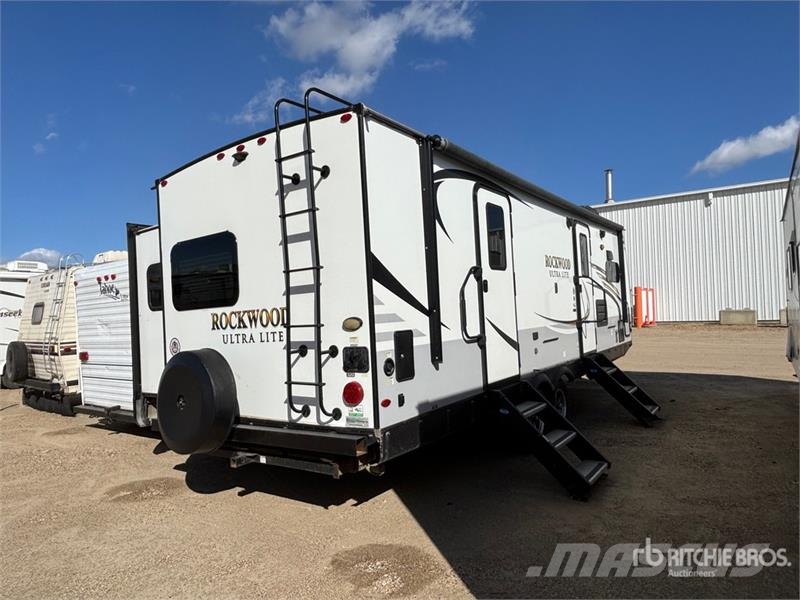 Forest River 2608BS 26 ft T/A Travel Trailer Další přívěsy