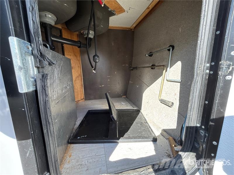 Forest River 2608BS 26 ft T/A Travel Trailer Další přívěsy
