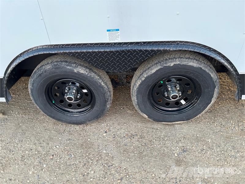 Forest River Defender 16 ft T/A Enclosed Trailer 箱體拖車