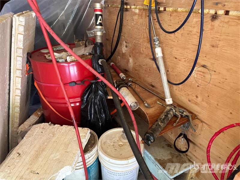 Forest River Inc 20 ft T/A Spray Foam Insulation Unit Enclosed Umpikoriperävaunut