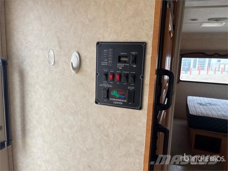 Forest River Sunseeker 2860 Motor Home Mobil home / Caravane