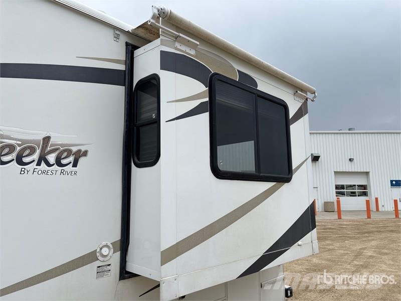 Forest River Sunseeker 2860 Motor Home Mobil home / Caravane