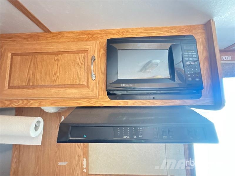 Forest River WPT18LT 18 ft T/A Toy Hauler Travel Trailer مقطورات أخرى