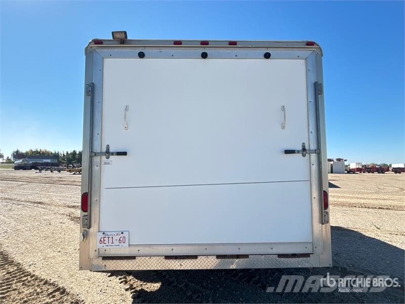 Forest River WPT18LT 18 ft T/A Toy Hauler Travel Trailer مقطورات أخرى