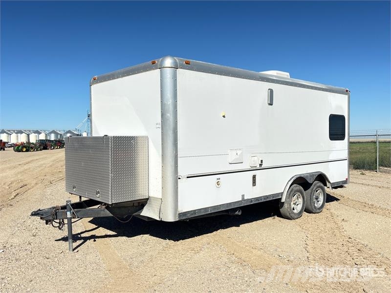 Forest River WPT18LT 18 ft T/A Toy Hauler Travel Trailer مقطورات أخرى