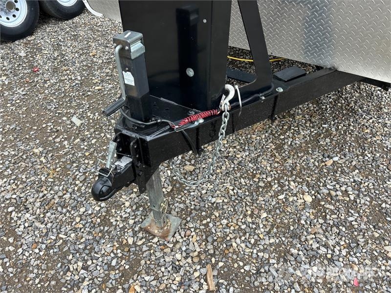 Forks RV 20 ft x 8 ft 6 in T/A Combo Unit Portable Drugi deli