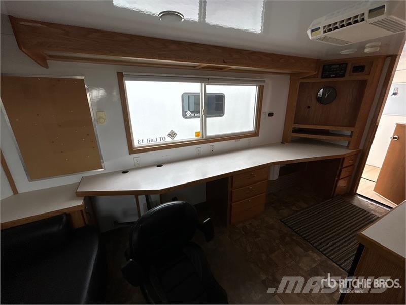 Forks RV 24 ft x 8 ft 6 in Portable T/A Mobile Off Ostalo za građevinarstvo