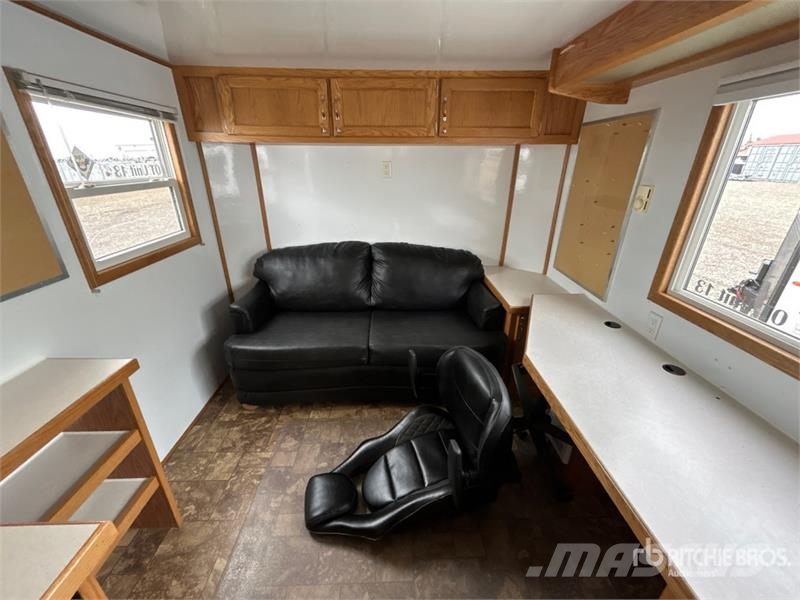Forks RV 24 ft x 8 ft 6 in Portable T/A Mobile Off Ostalo za građevinarstvo