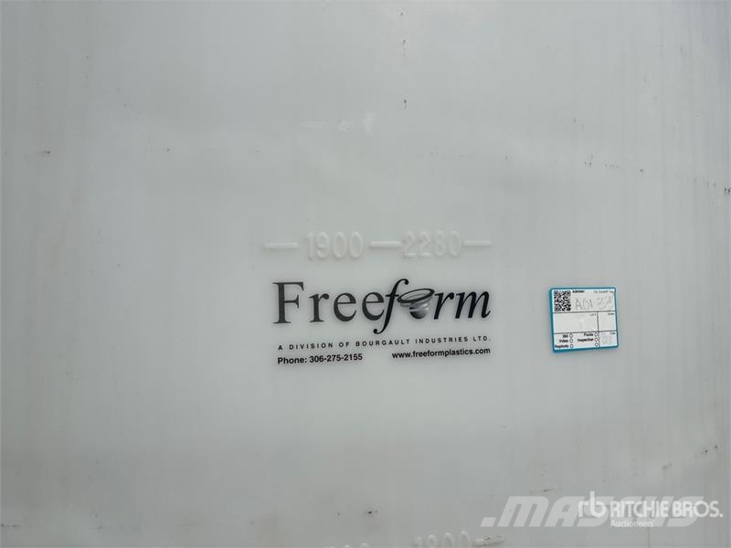 Free Form 3700 gal Fertilizer Tank Mineraldüngerstreuer