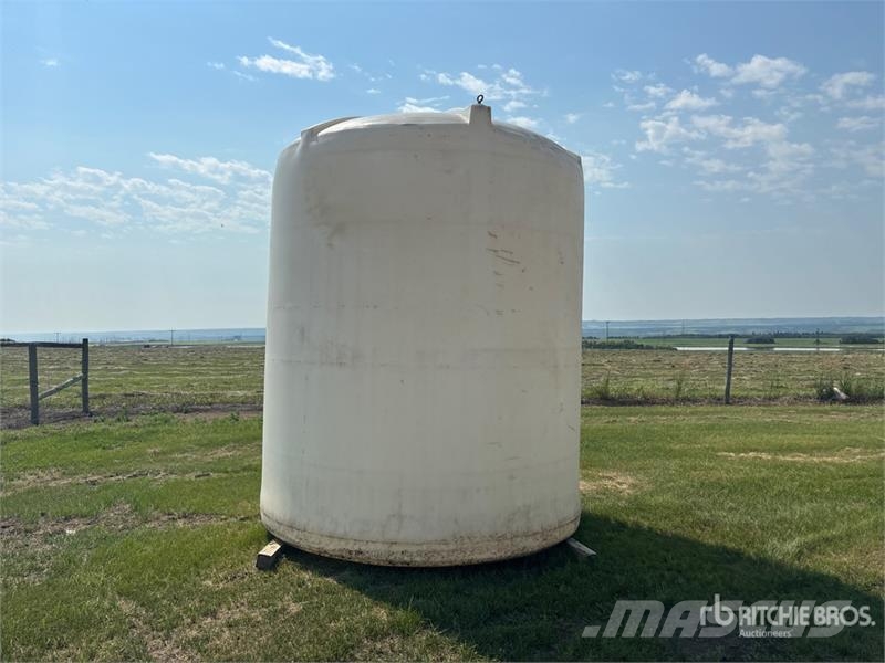 Free Form 3700 gal Fertilizer Tank Mineraldüngerstreuer