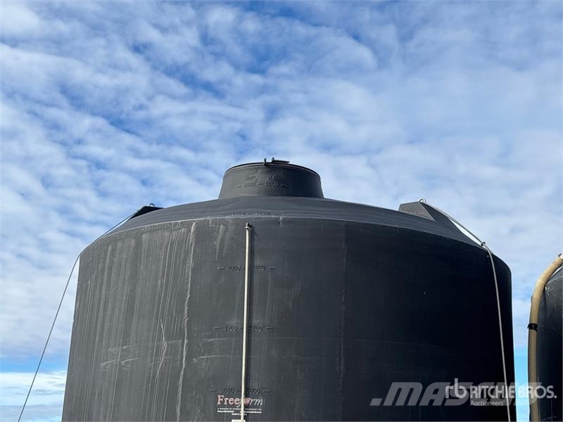 Free Form 6000 gal Water Tank Баки для топлива и присадок