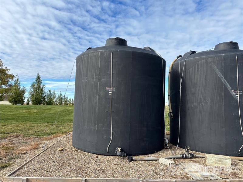 Free Form 6000 gal Water Tank Баки для топлива и присадок